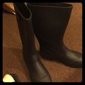 Marc Jacobs matte black rubber rainboots